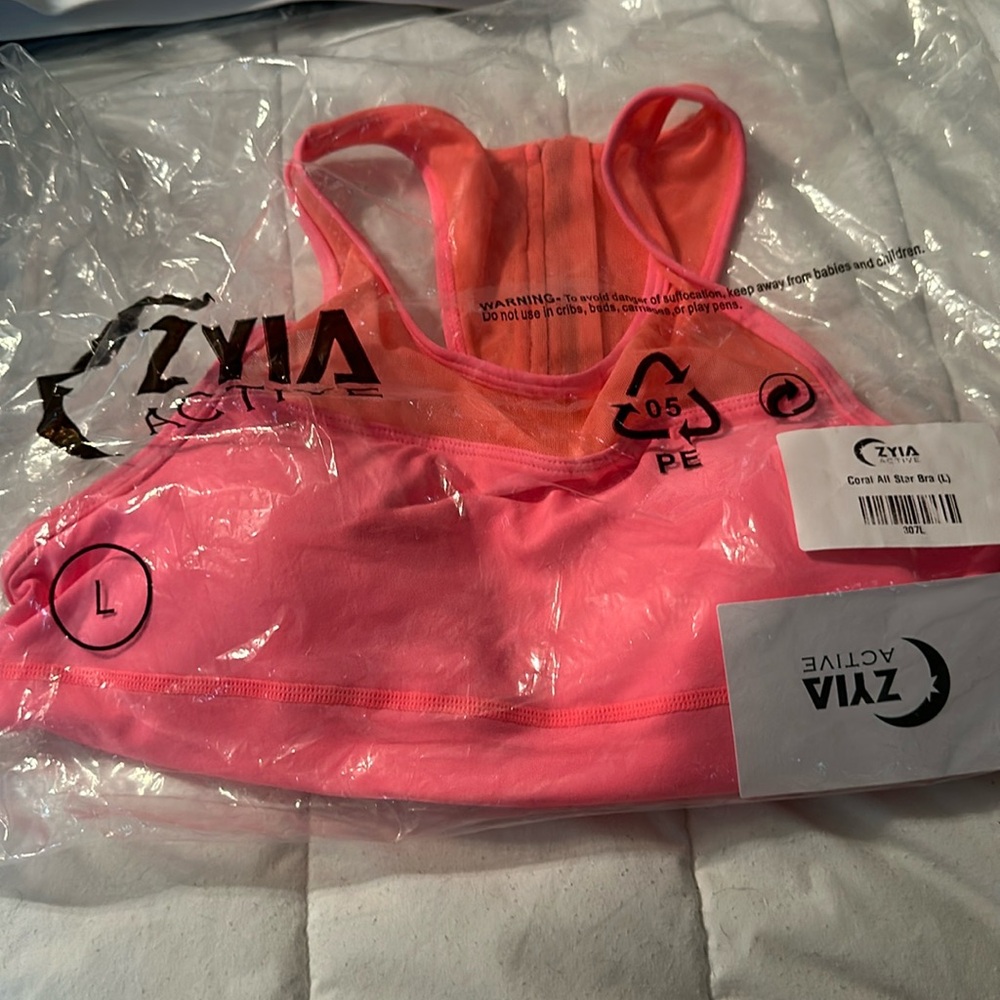 Zyia size L all star sports bra brand new with tags.